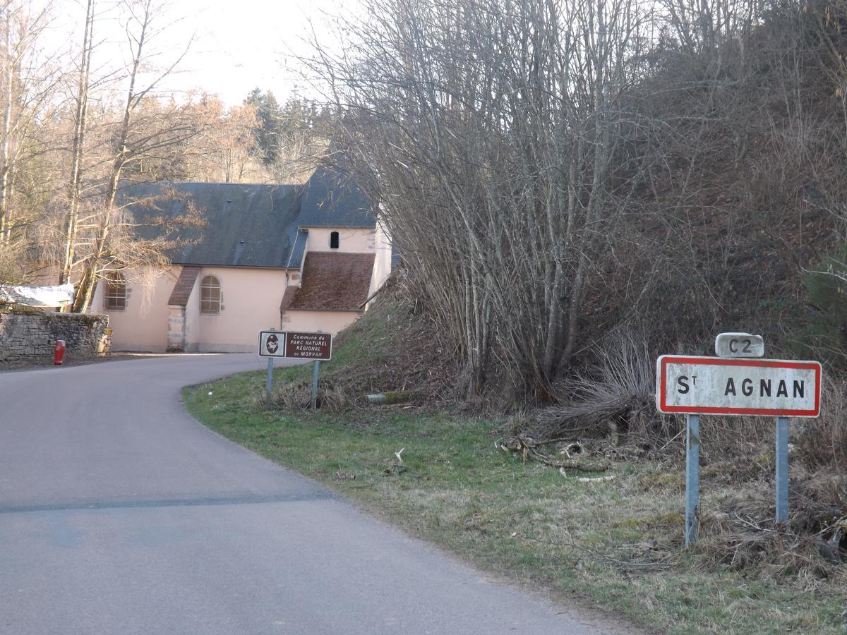 La Vieille Auberge Du Lac Saint-Agnan  Esterno foto